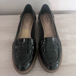 Clarks Black Flats Classic Penny Loafers